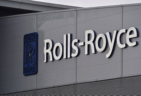 Rolls-Royce to raise £5 billion to cope with COVID cash