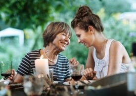 6 ways to help your aging parents with their investments