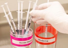 Moderna says booster dose of its COVID-19 vaccine appears protective vs Omicron