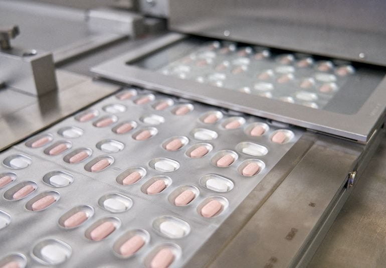 Britain to start rolling out Pfizer COVID pill next month