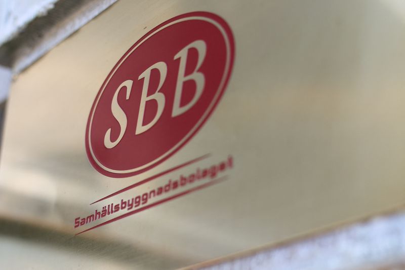 Sweden’s SBB agrees joint venture with Castlelake to ease debt woes