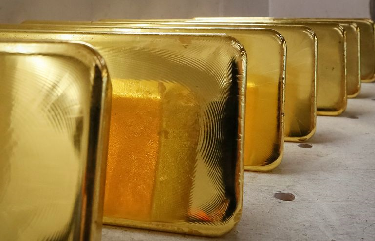 Gold price hits new record high following Iran president's death