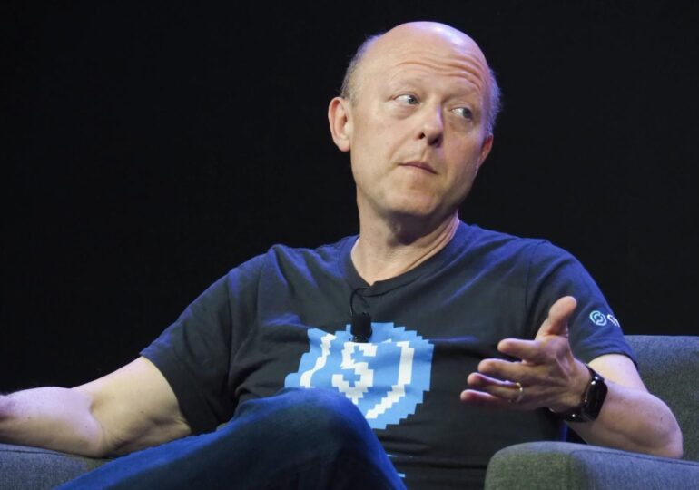 Circle selloff may be overdone as crypto bill weakens Coinbase edge, say analysts