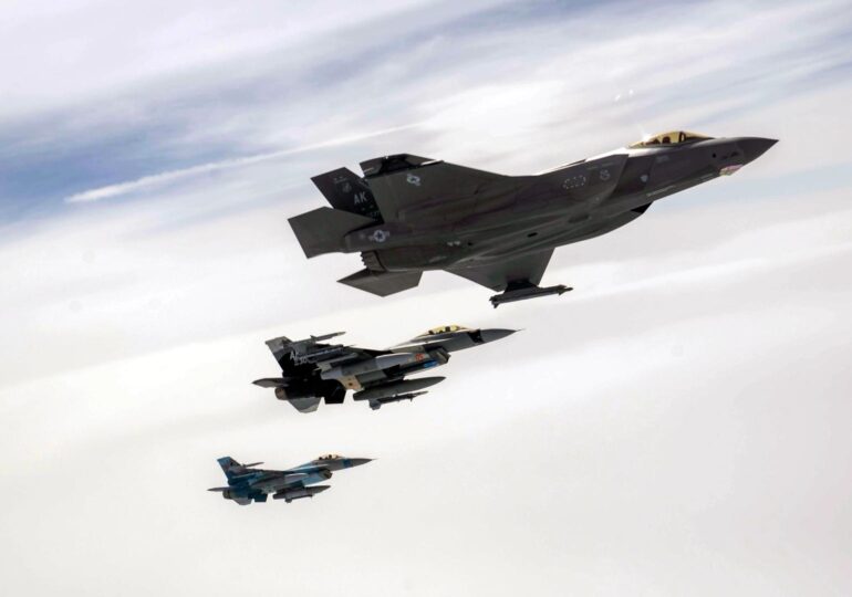 Ondo, Canton sidestep macro concerns with institutional deals as bitcoin, ether slide