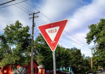 Crypto's CLARITY Act could be a headwind for DeFi tokens ring-fencing yield, analyst says