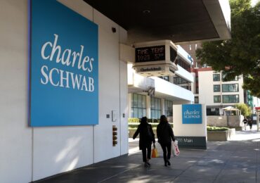 Schwab plans spot bitcoin, ether trading launch in first half of 2026