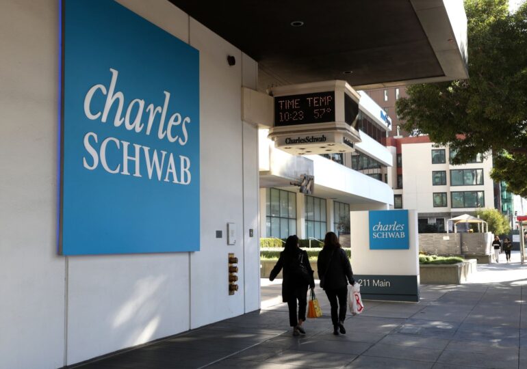 Schwab plans spot bitcoin, ether trading launch in first half of 2026